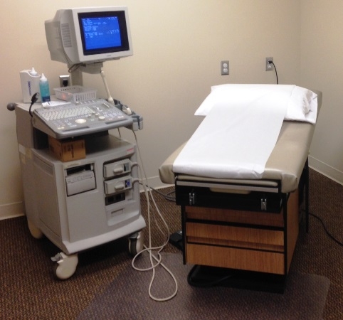 Exam room at Lifestages OBGYN